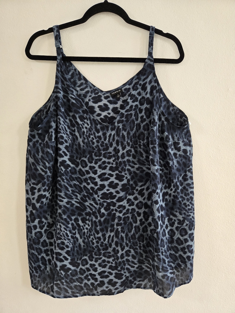 Torrid Blue & Charcoal Leopard Print V-Neck Cami